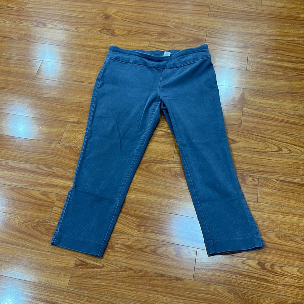 Capri size 10P